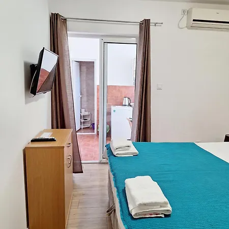 Appartamento Hortenzija Budua